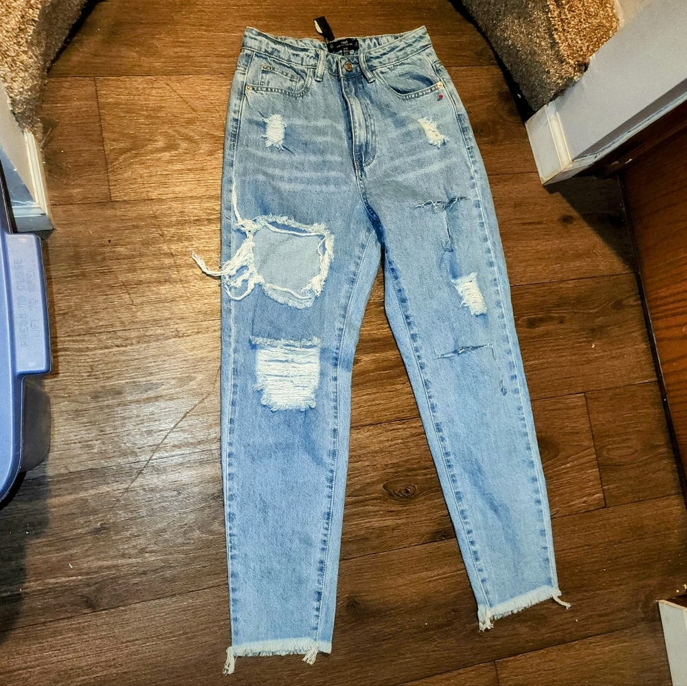 Misguided Riot High Rise MOM Distressed Light Blue Women's Jeans 2 S NWT